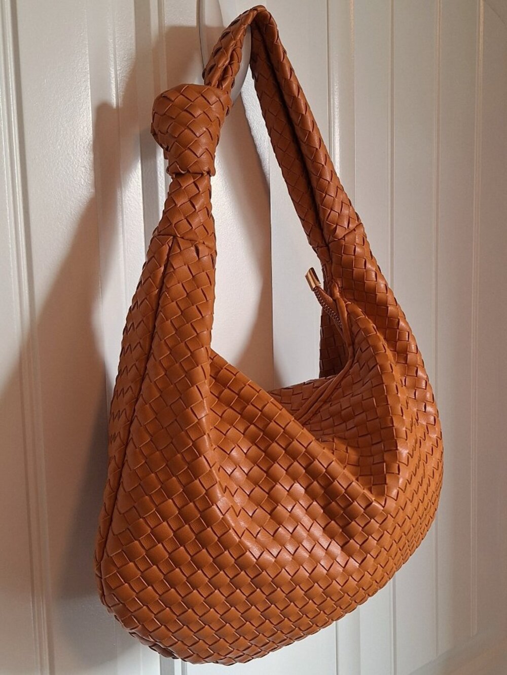 Melie Bianco Brigitte Woven Faux Leather Shoulder Bag Natural (Pen marks inside) - Picture 2 of 14